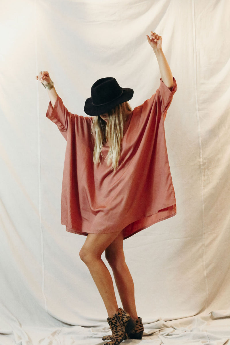 Lola Kaftan